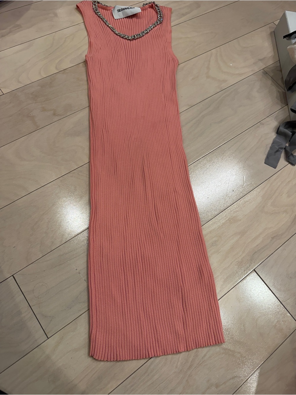 New Silvian Heach Sleeveless Rib-Knit Coral Dress with Chain Detail Sz XS